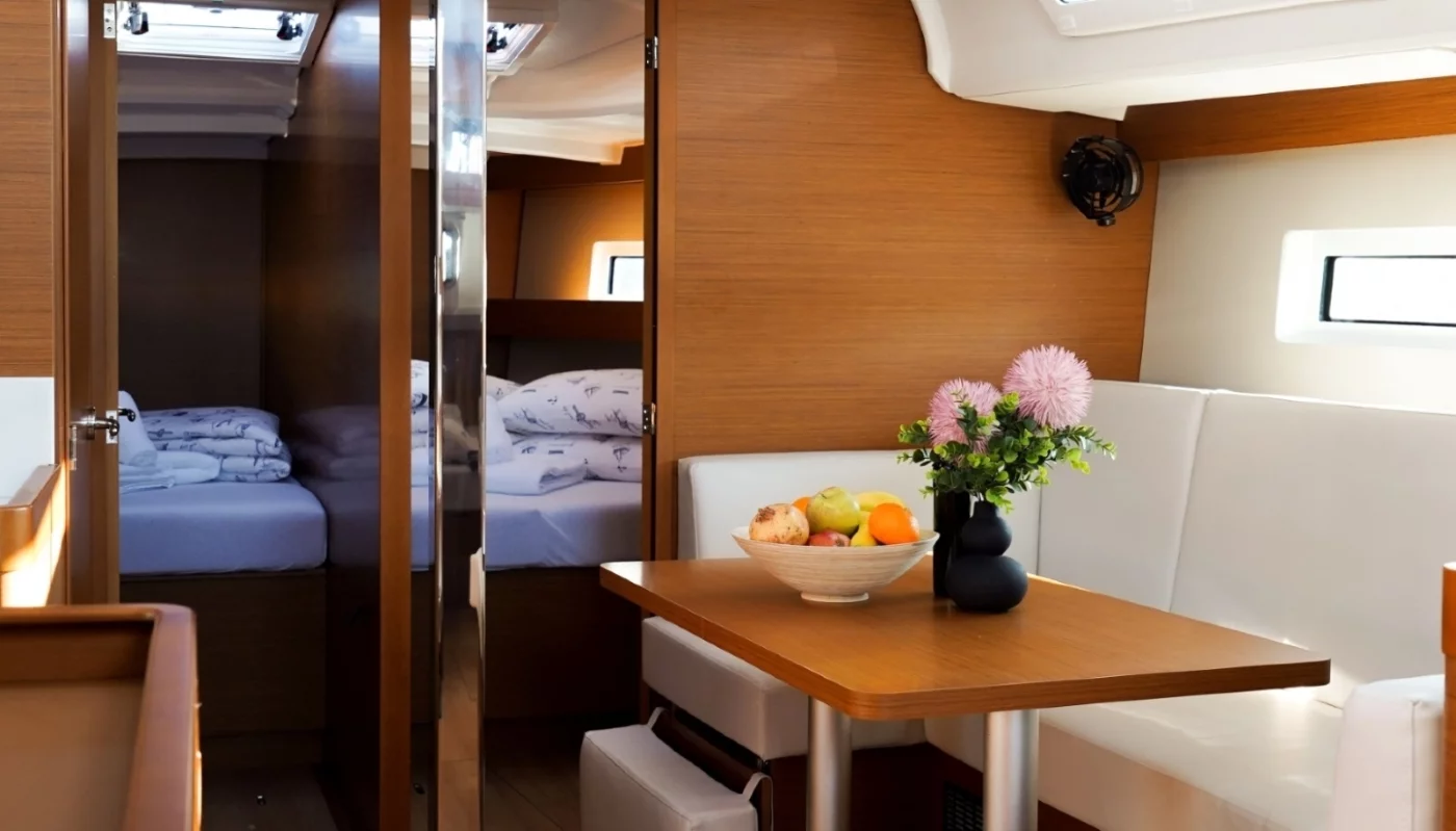 Sun Odyssey 440 (Uri)  - 2
