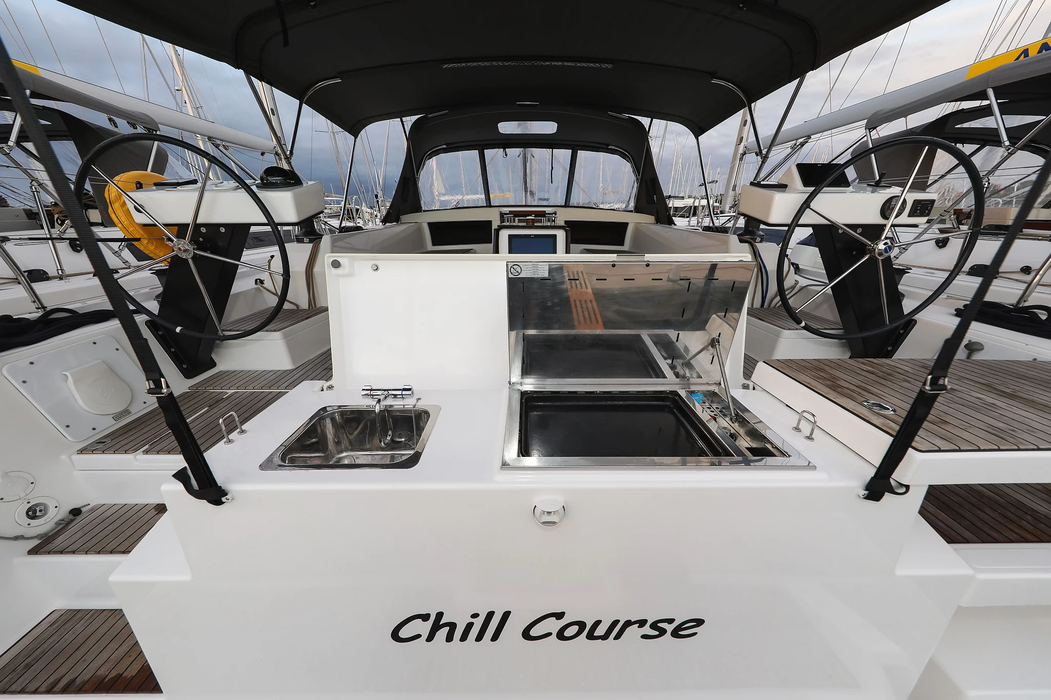 Dufour 470 - 5 cab. (Chill Course)  - 3