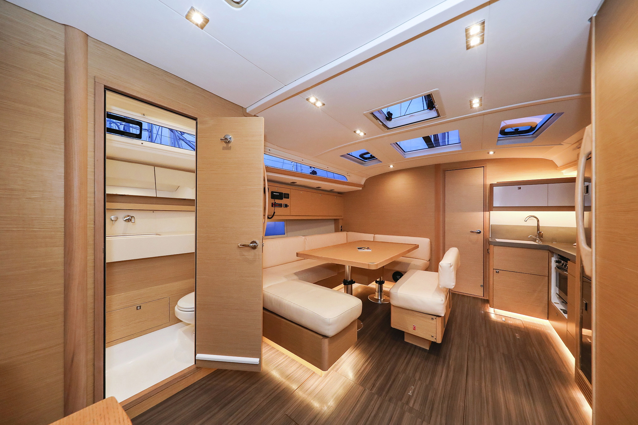 Photo #14 - Dufour 470 - 5 cab. (Chill Course) in Biograd - 34246