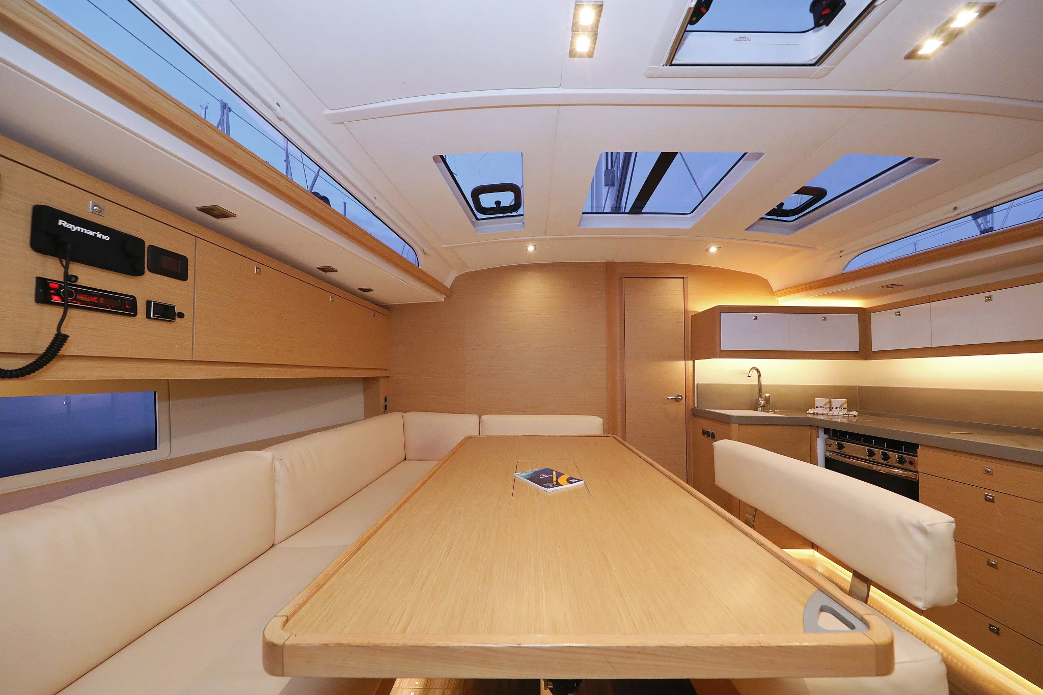 Dufour 470 - 5 cab. (Chill Course)  - 15