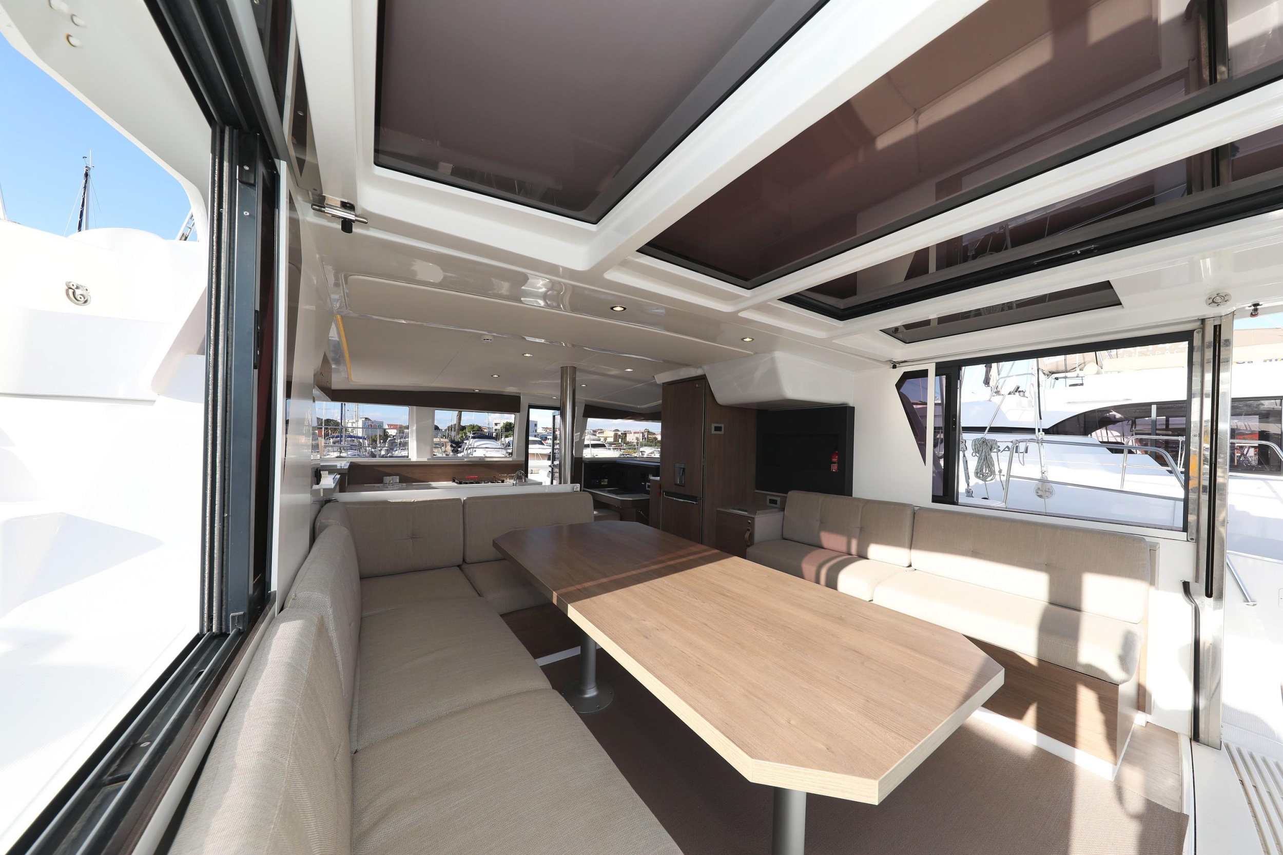 Photo #13 - Bali 4.2 - 4 + 1 cab. (Air Space) in Vodice - 34249