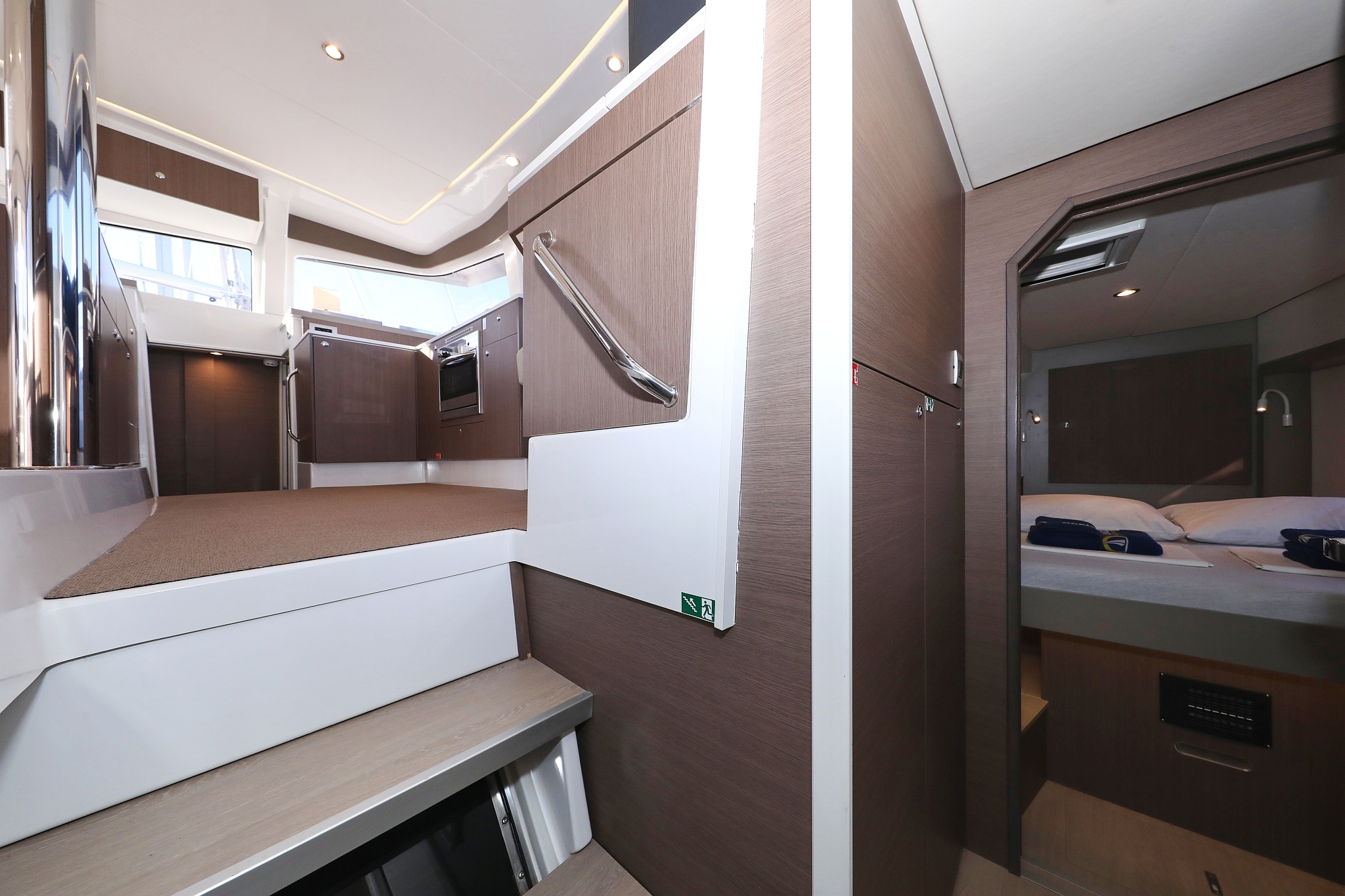 Photo #22 - Bali 4.2 - 4 + 1 cab. (Hubble) in Biograd - 34250