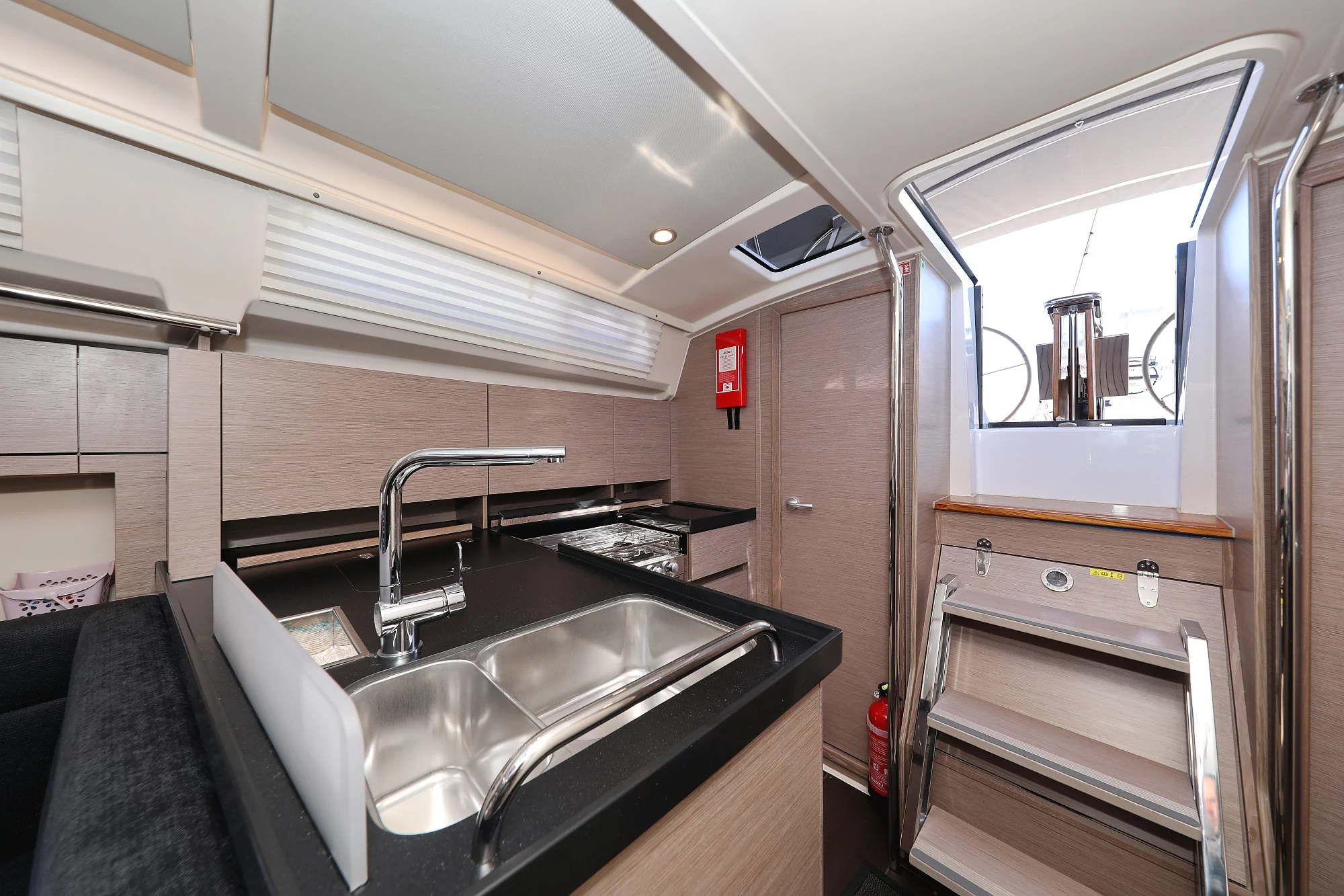 Hanse 388 (Smiley)  - 10