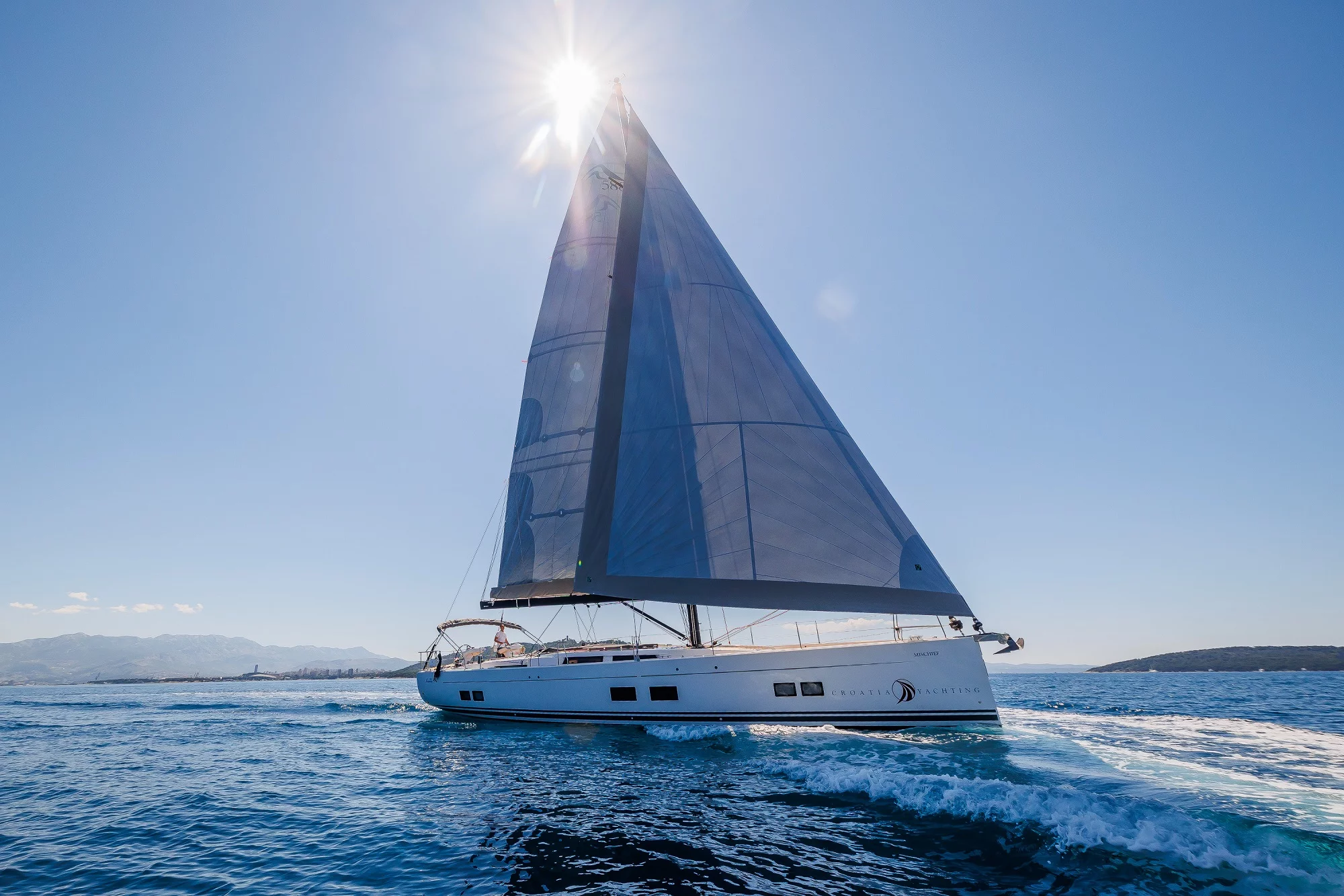 Hanse 588 - 4 + 1 cab. (Mischief 2.0)  - 2