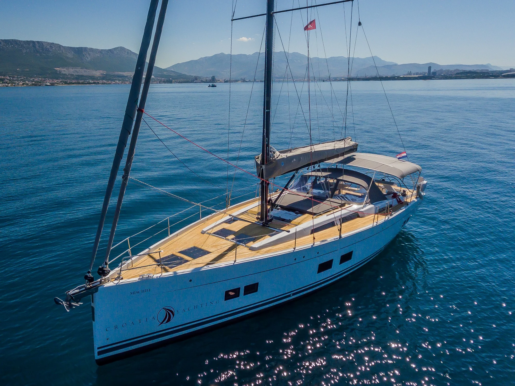Hanse 588 - 4 + 1 cab. (Mischief 2.0)  - 4