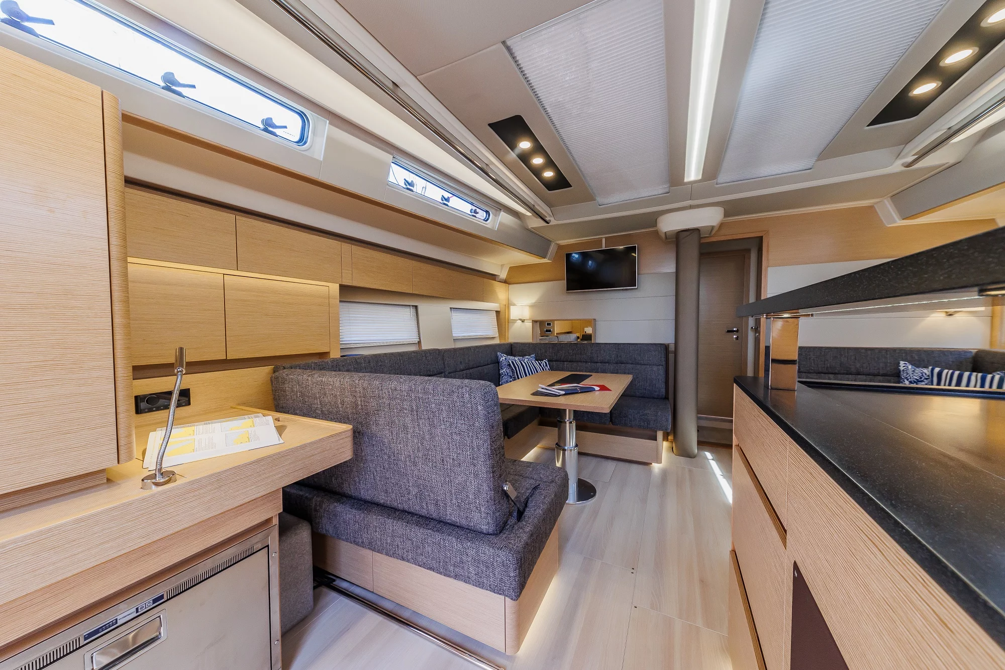 Hanse 588 - 4 + 1 cab. (Mischief 2.0)  - 13