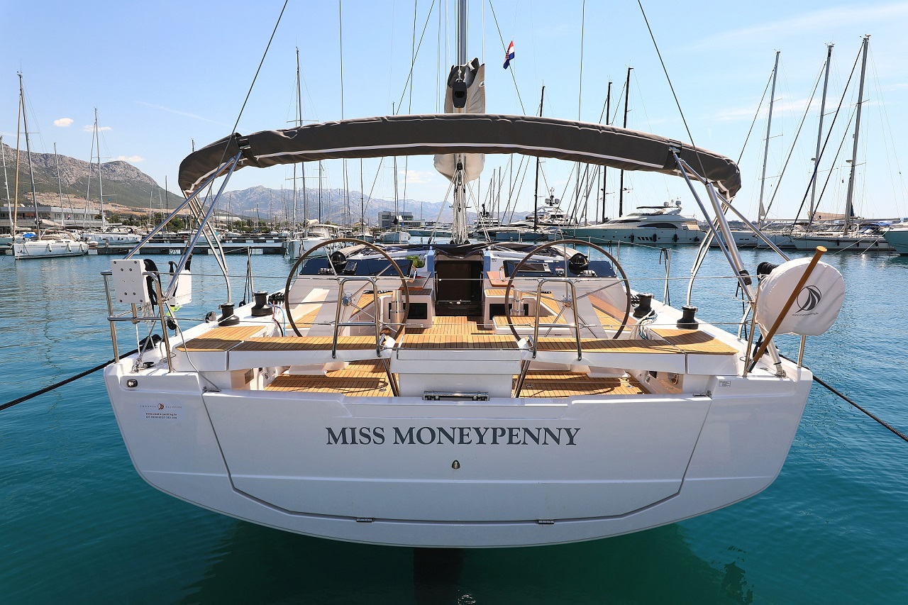 Photo #1 - Hanse 460 - 4 cab. (Miss Moneypenny - OW) in Kastela - 34264