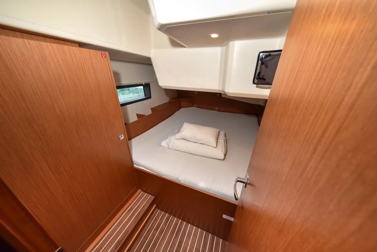 Bavaria C42 (Bella)  - 20