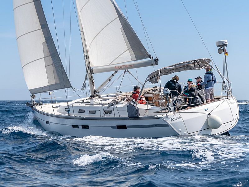 Photo #1 - Bavaria Cruiser 45 - 4 cab. (Alena) in Palma - 34298