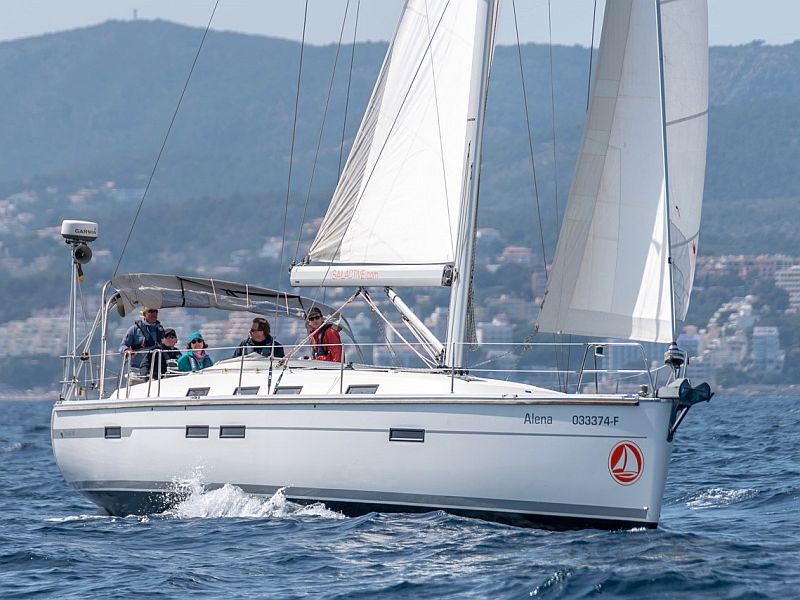 Photo #3 - Bavaria Cruiser 45 - 4 cab. (Alena) in Palma - 34298