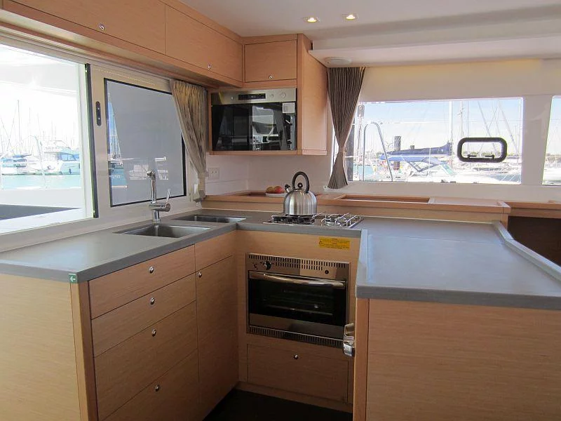 Lagoon 450 - 4 + 2 cab. (Anabella)  - 19