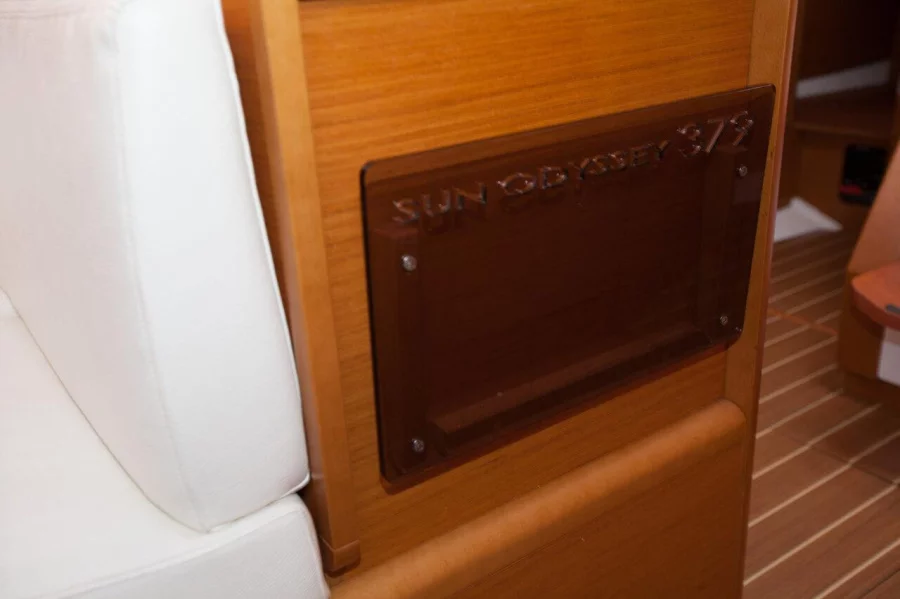 Sun Odyssey 379 (Erin)  - 7