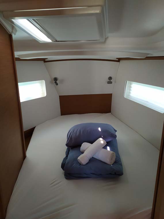 Photo #9 - Sun Odyssey 380 (Bright Elli) in Trogir - 34305