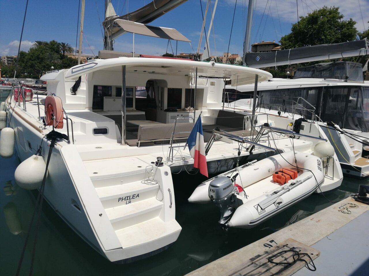 Photo #1 - Lagoon 450 - 4 + 2 cab. (Philea) in Palma - 34307