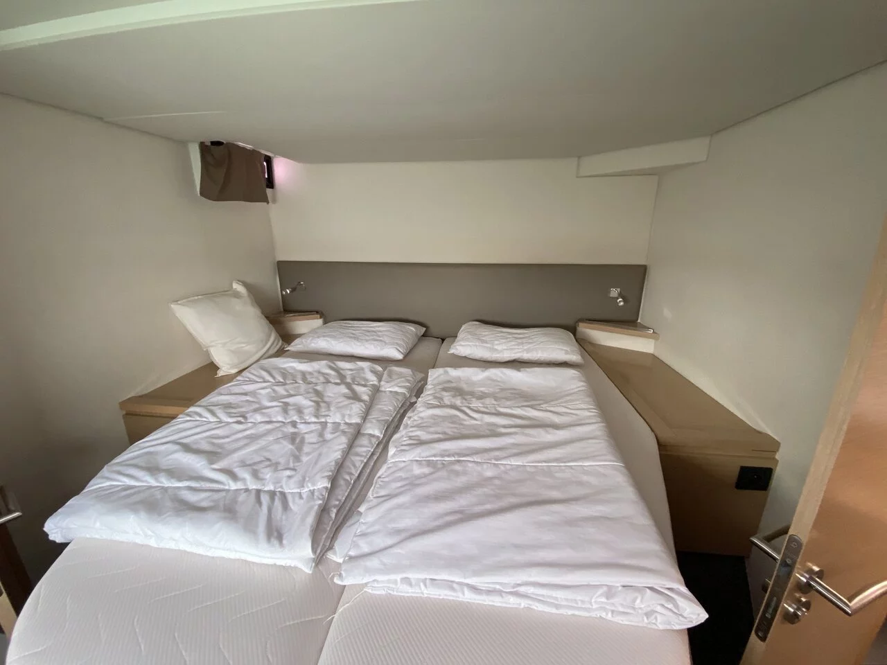 Fountaine Pajot Saba 50 - 4 + 2 cab. (Sunshine Reggae)  - 20