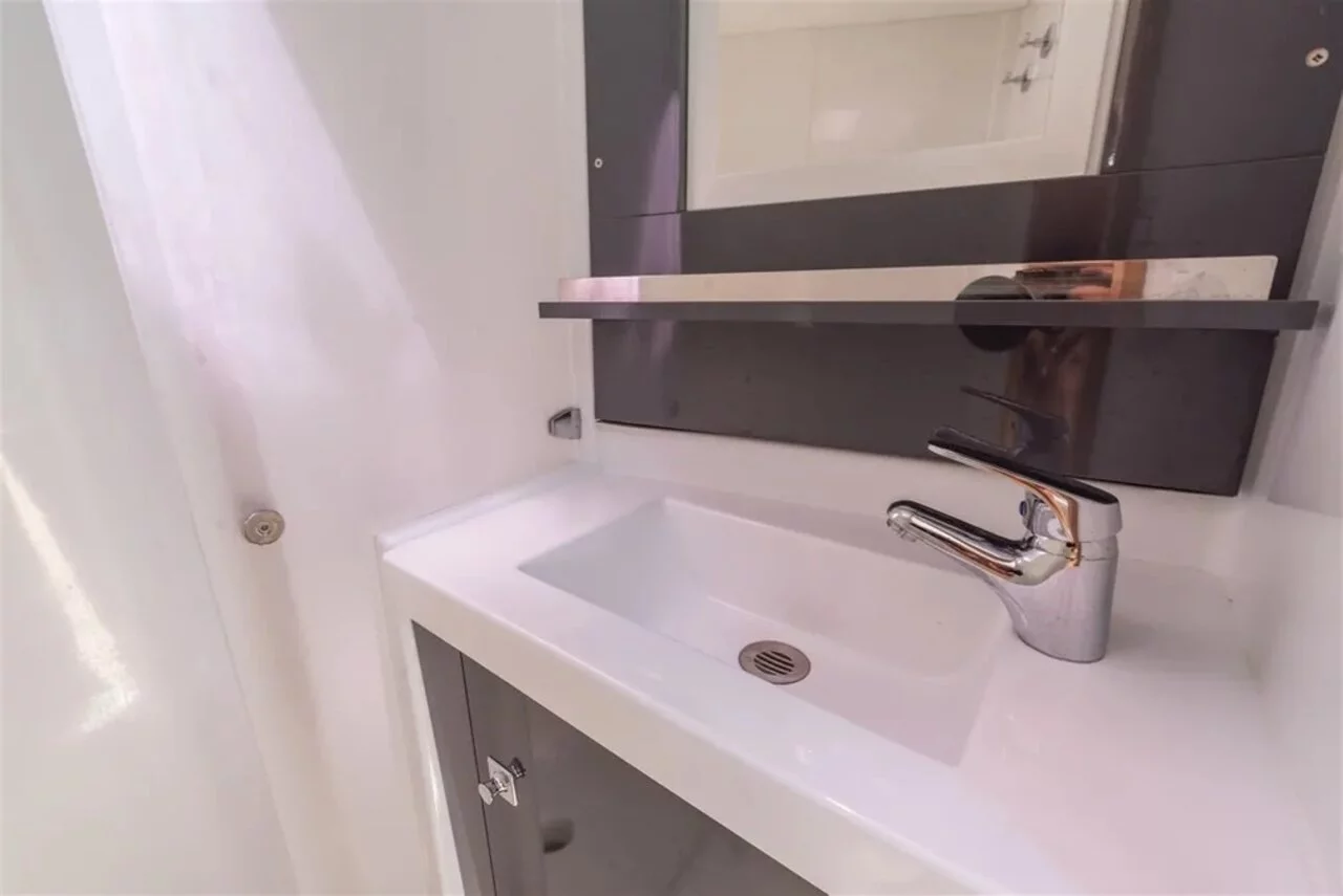 Fountaine Pajot Saba 50 - 4 + 2 cab. (Sunshine Reggae)  - 24
