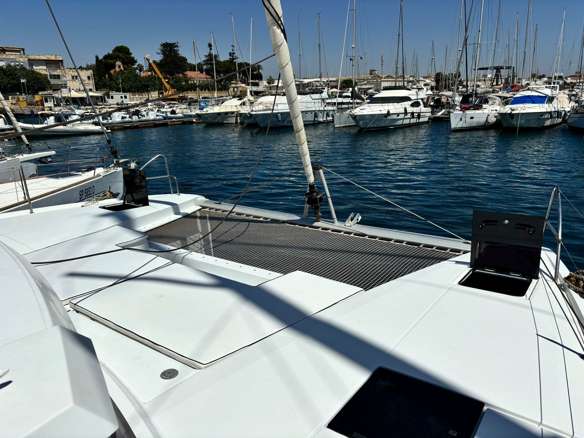 Photo #9 - Fountaine Pajot Astrea 42 - 4 + 2 cab. (Timeless Planet) in Marsala - 34324
