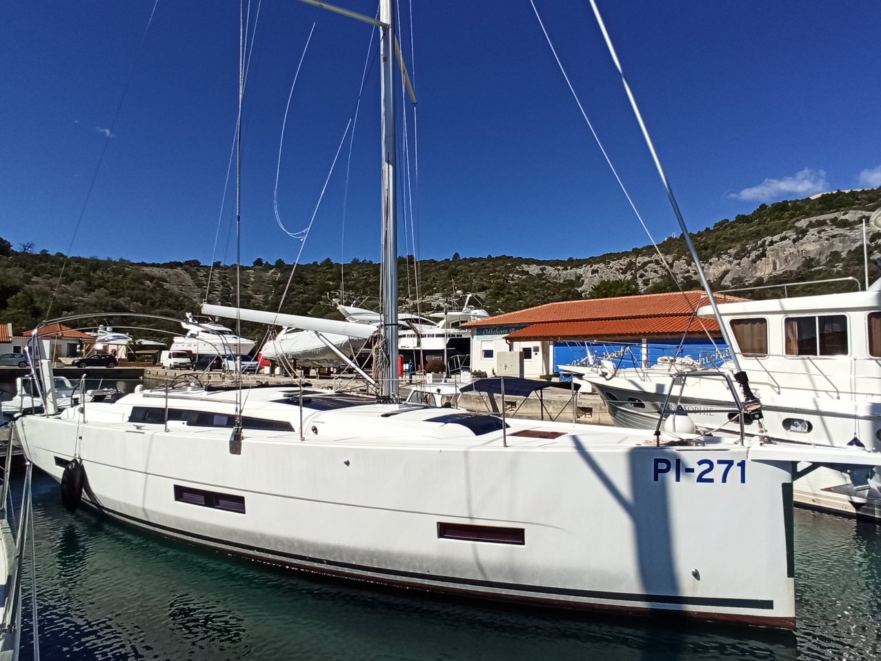 Photo #3 - Dufour 390 GL (Esko (ex Manca)) in Pula - 34331