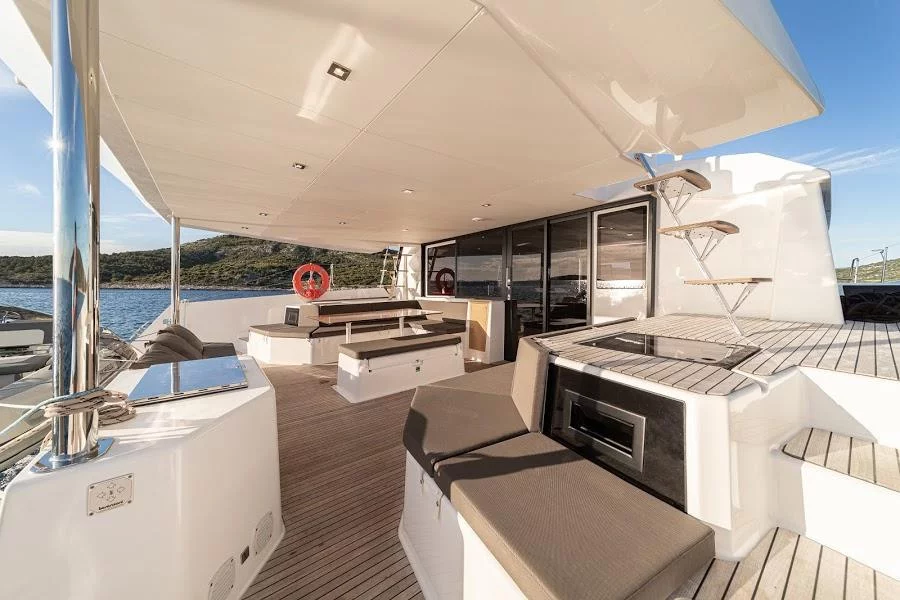 Dufour 48 Catamaran - 5 + 1 cab. (Roy)  - 8