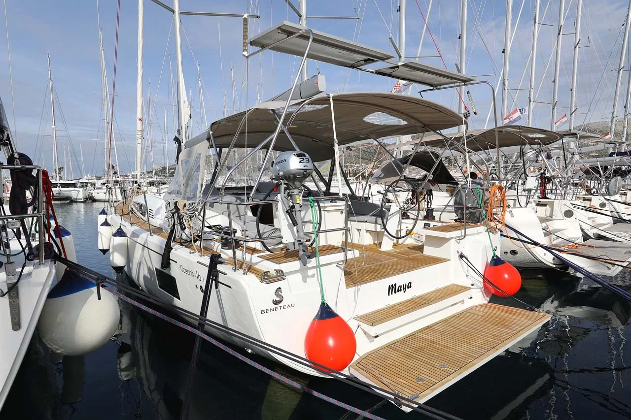 Oceanis 46.1 - 4 cab. (Maya)  - 2