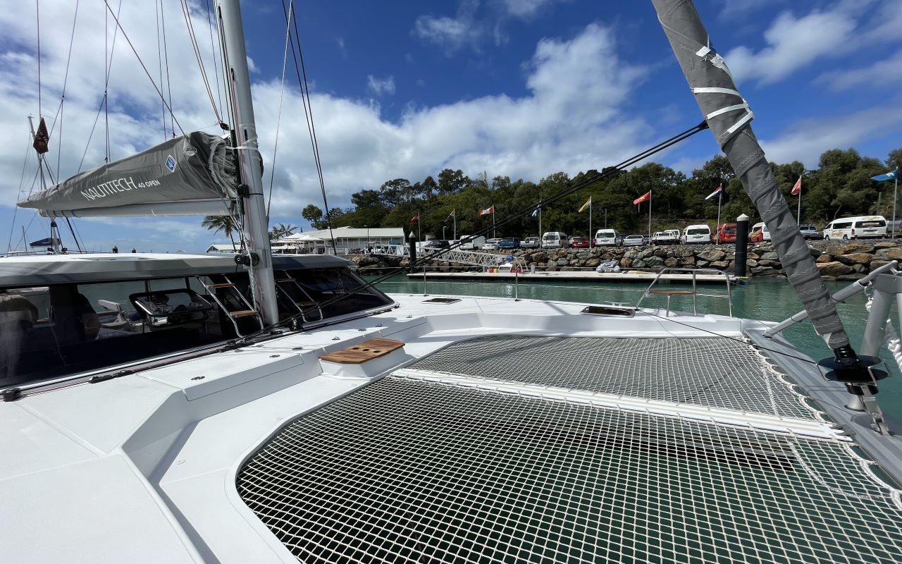 Photo #11 - Nautitech 40 Open - 4 cab. (ANTIPODES) in Airlie Beach - 34350