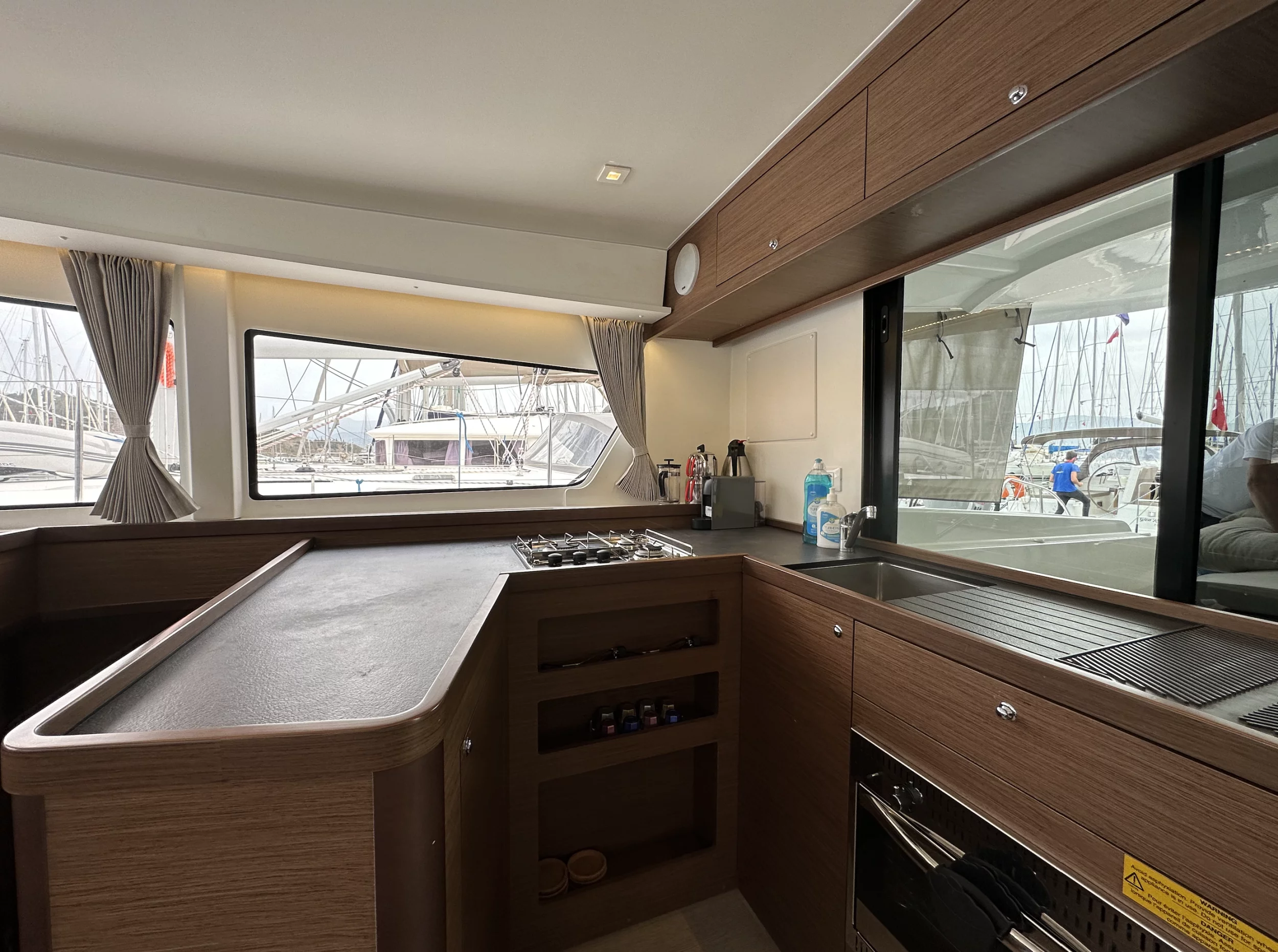 Lagoon 42 - 4 + 2 cab. (Sail Arcturus)  - 14