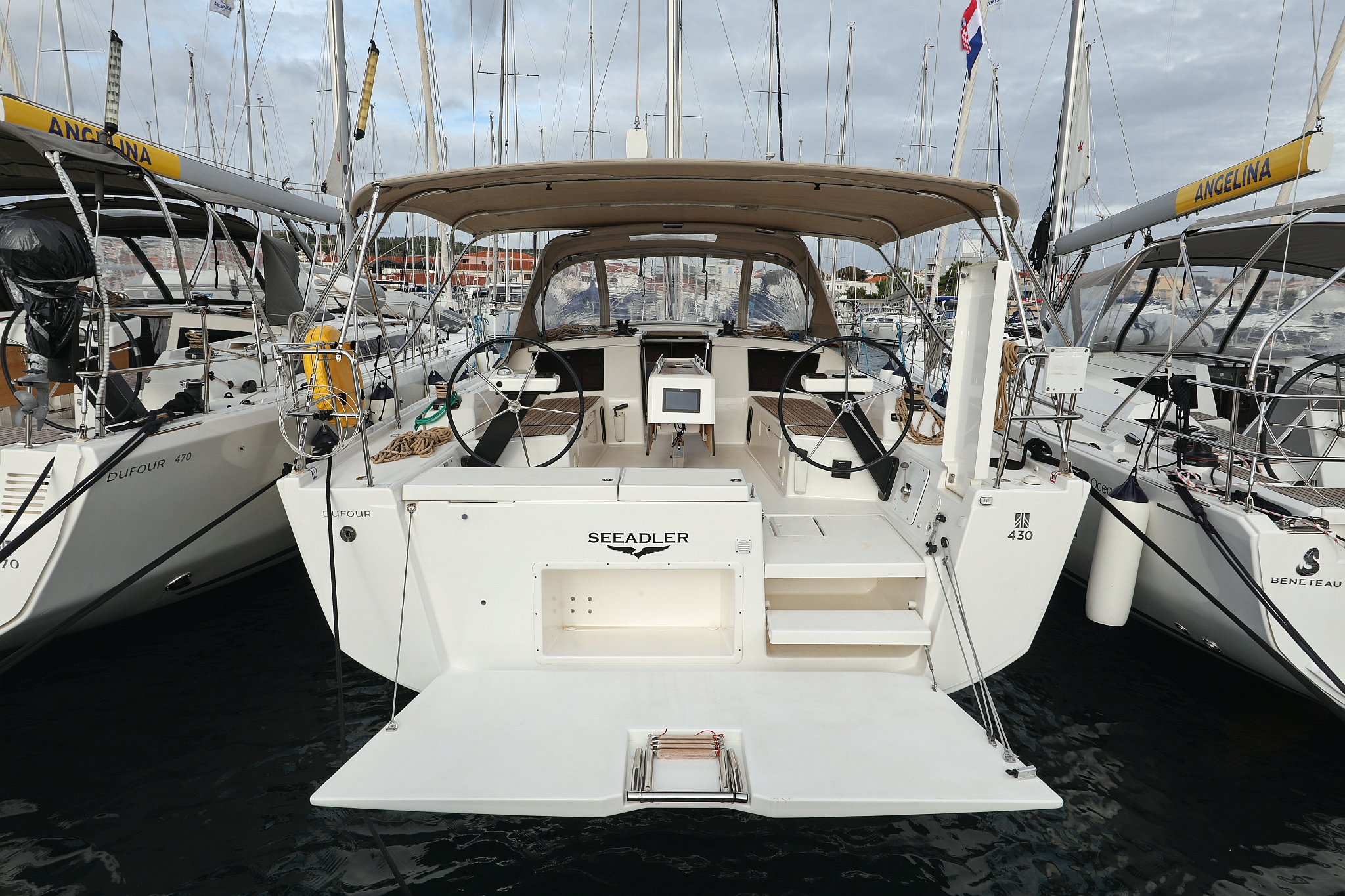 Photo #3 - Dufour 430 - 3 cab. (Seeadler) in Vodice - 34386