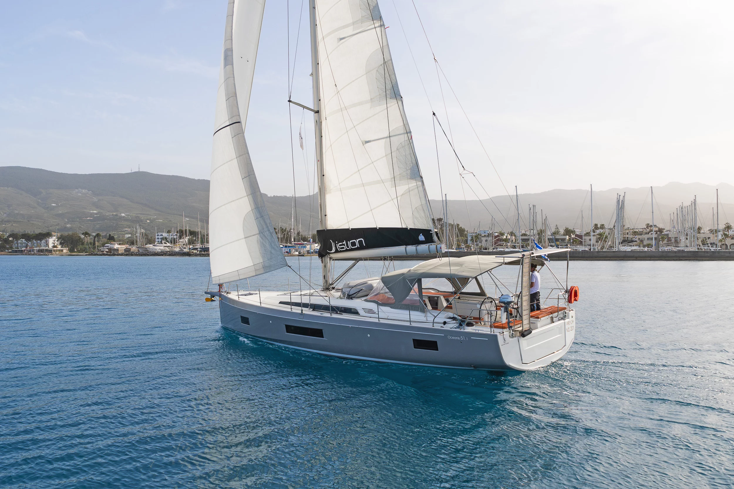 Oceanis 51.1 - 5 + 1 cab. (Freyja)  - 3