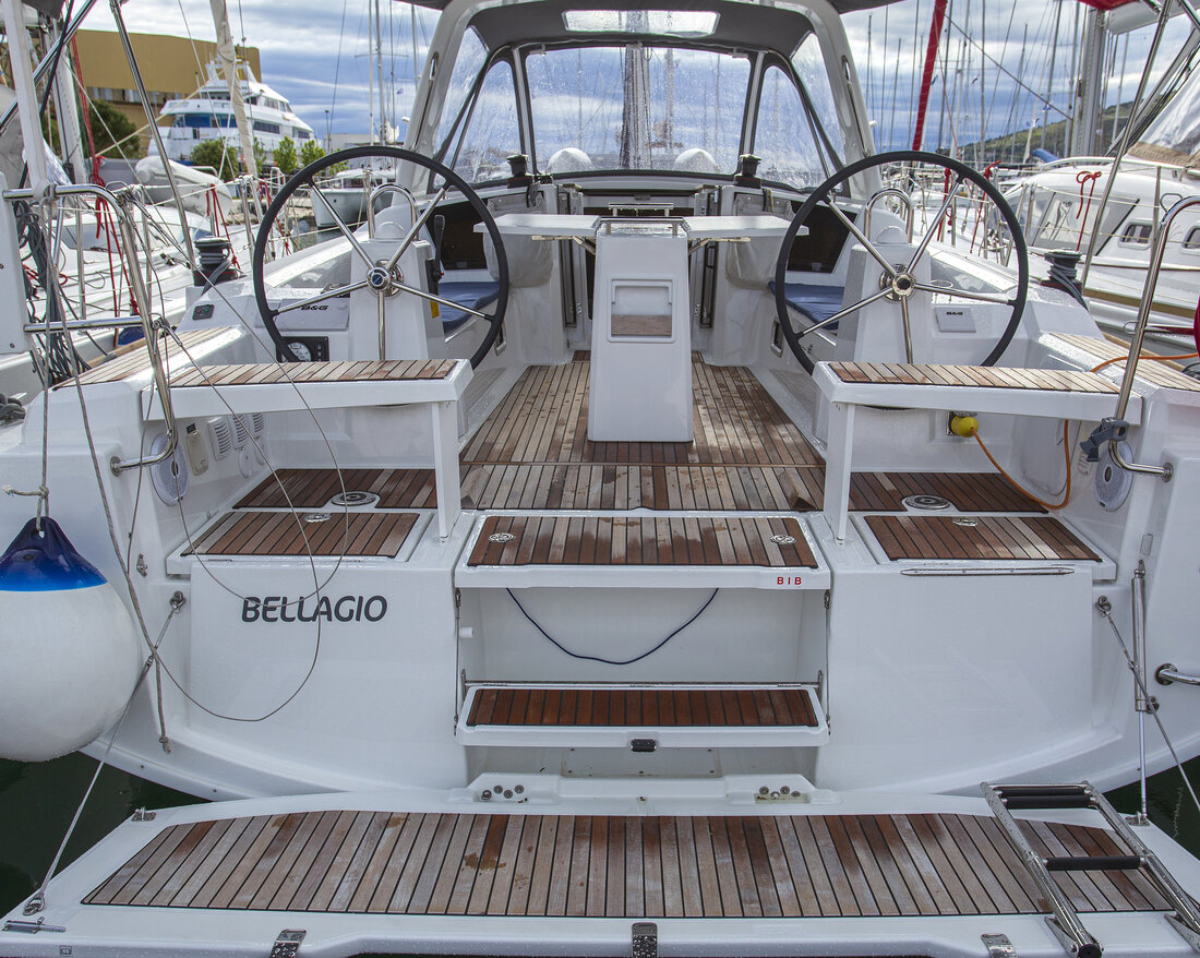 Photo #1 - Oceanis 38.1 (Bellagio) in Zadar - 34410