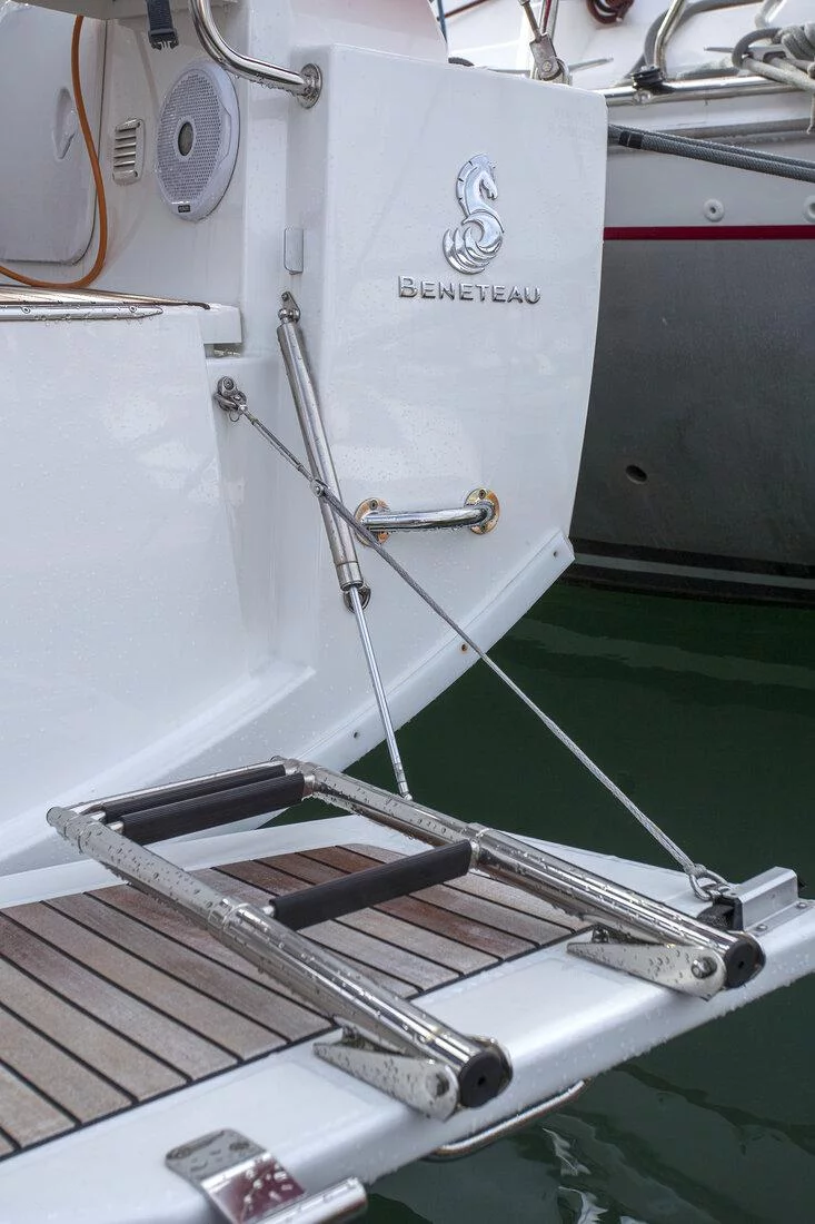 Oceanis 38.1 (Bellagio)  - 3