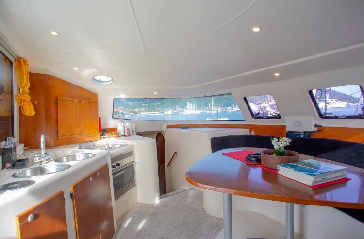 Photo #8 - Lavezzi 40 - 4 cab. (Vamos) in Gocek - 34412