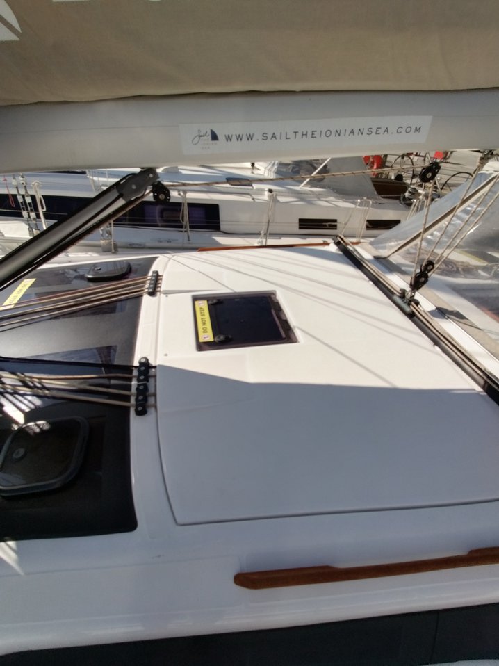 Photo #10 - Dufour 430 (Triumph) in Corfu - 34434