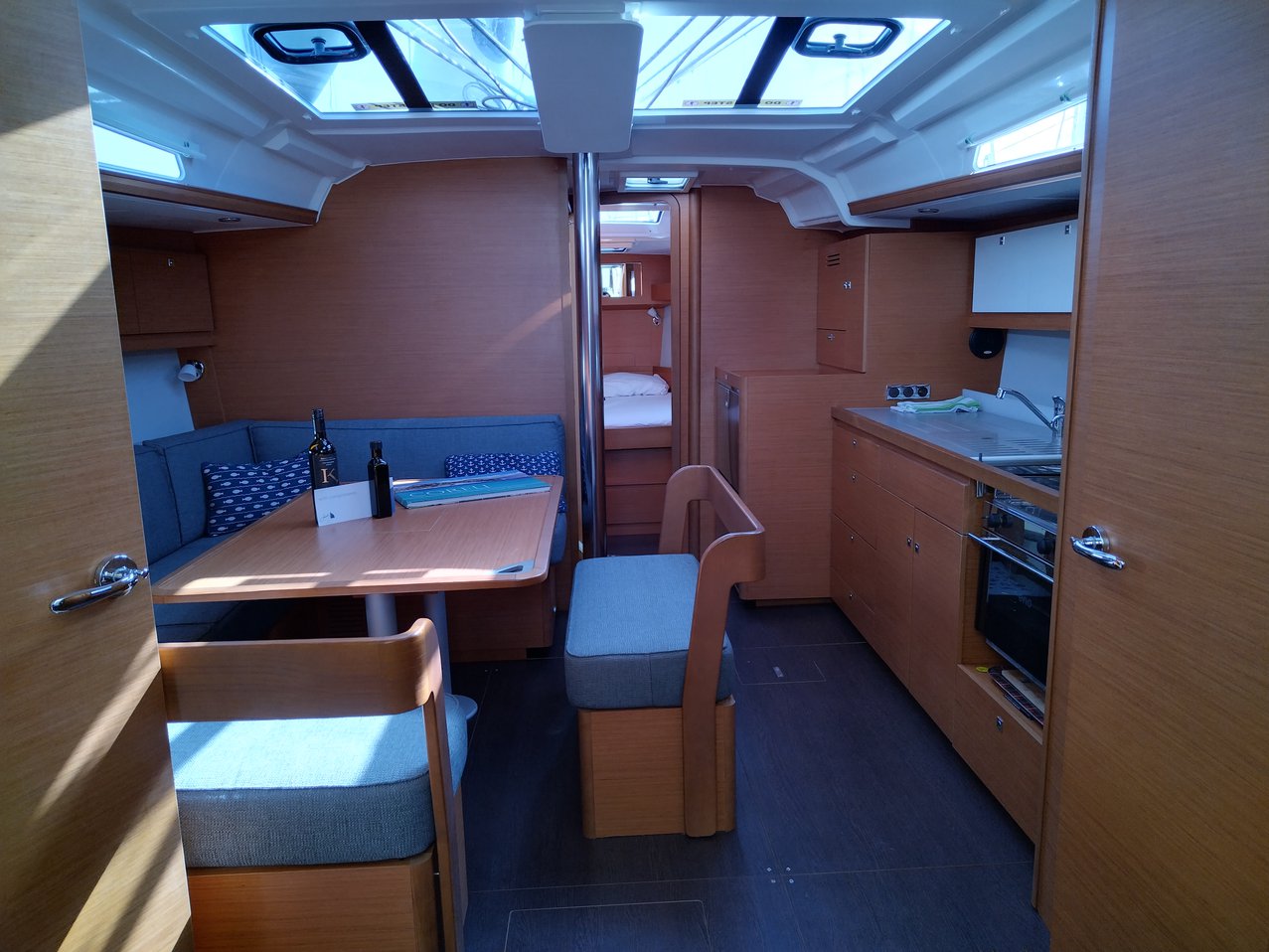Photo #24 - Dufour 430 (Triumph) in Corfu - 34434