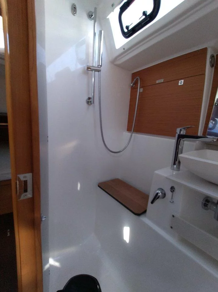 Dufour 430 (Triumph)  - 35