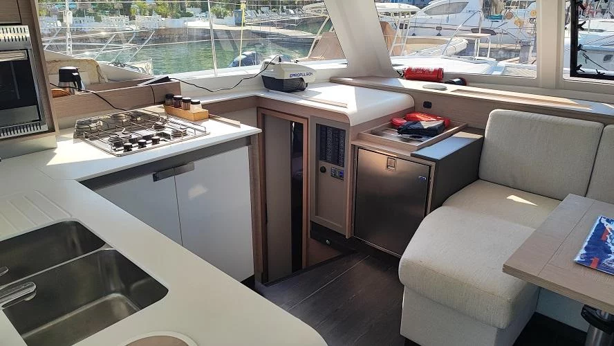 Fountaine Pajot Isla 40 - 4 + 1 cab. (Blue Orion)  - 7