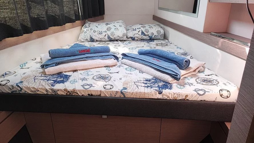 Fountaine Pajot Isla 40 - 4 + 1 cab. (Blue Orion)  - 9