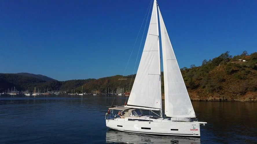 Dufour 390 (La Luz)  - 0
