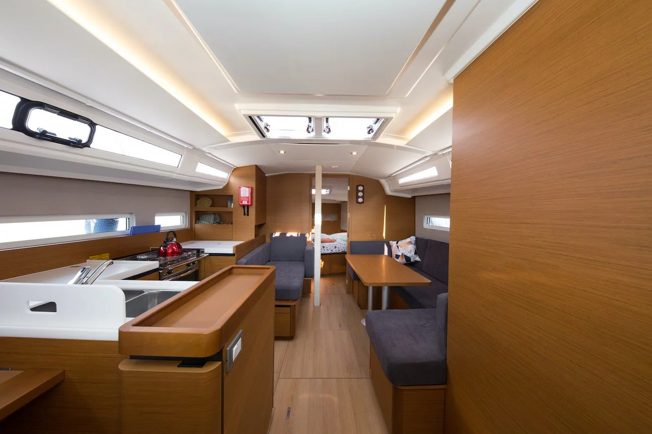 Sun Odyssey 410 - 3 cab. (Suncity 3)  - 3