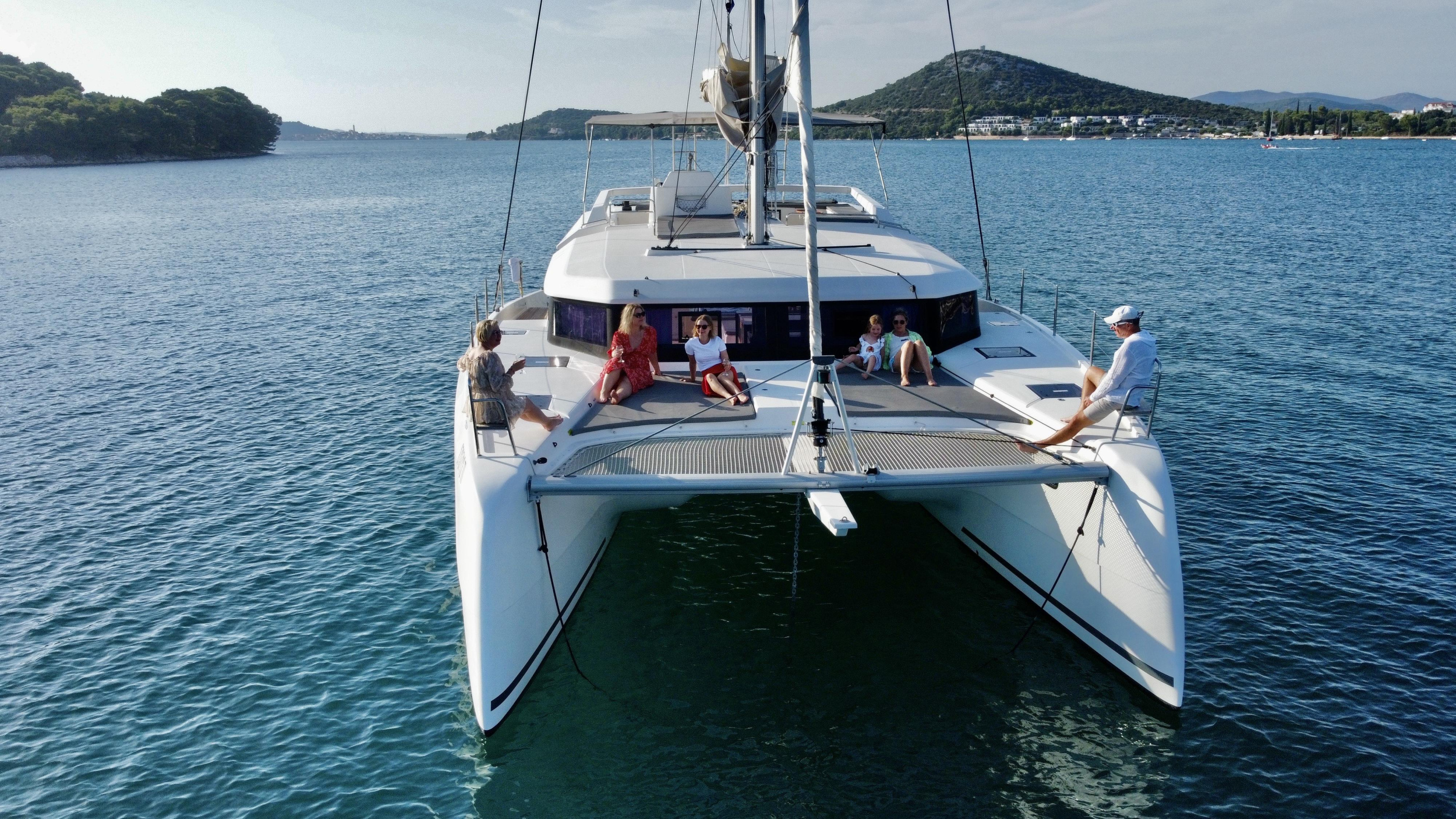 Photo #14 - Dufour 48 Catamaran - 5 + 1 cab. (Nirvana) en Pirovac - 34523