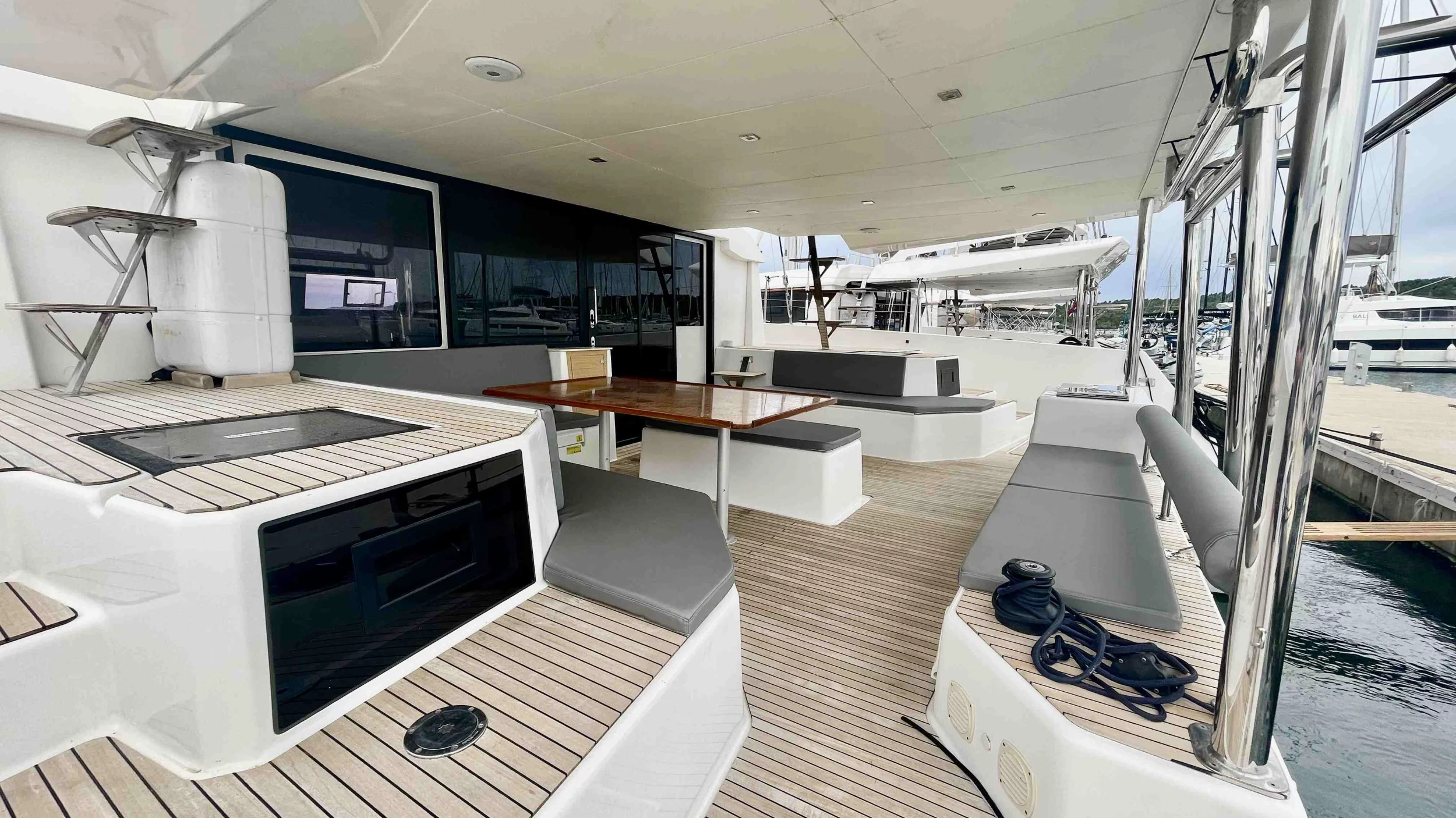 Dufour 48 Catamaran - 5 + 1 cab. (Nirvana)  - 20