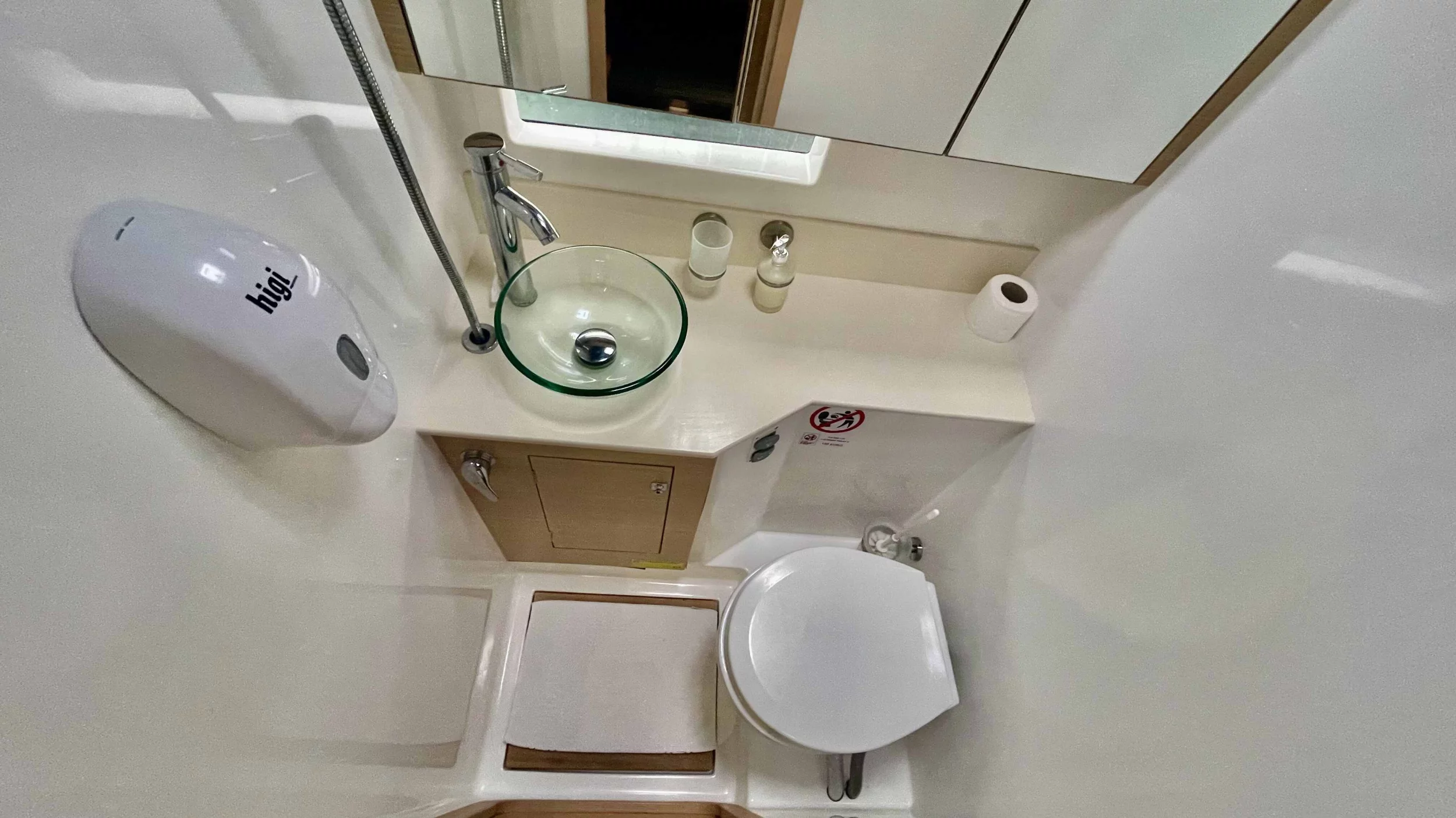 Dufour 48 Catamaran - 5 + 1 cab. (Nirvana)  - 45