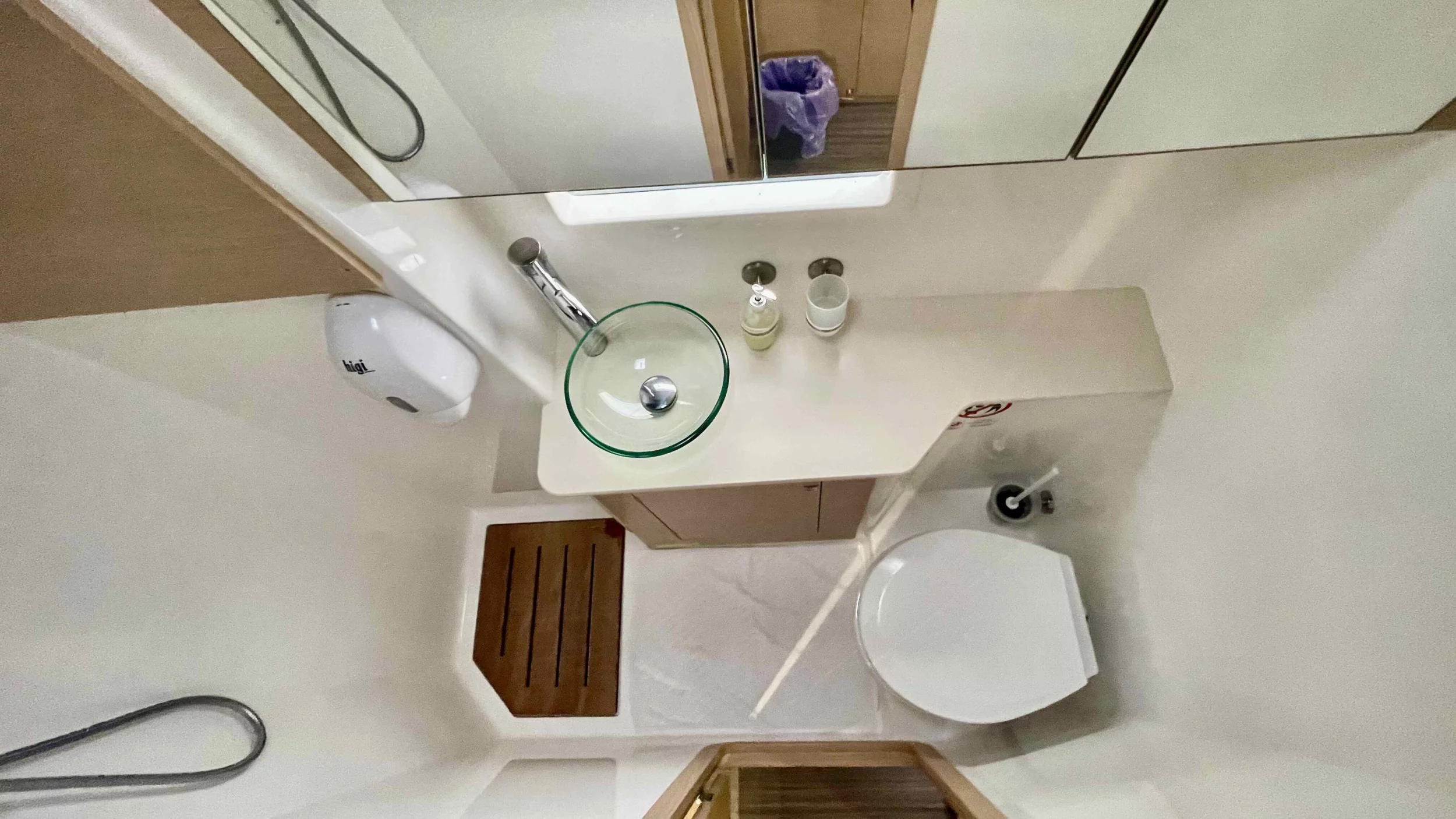 Dufour 48 Catamaran - 5 + 1 cab. (Nirvana)  - 47