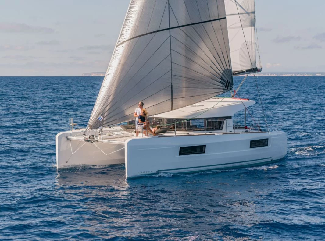 Lagoon 40 - 4 + 1 cab. (Solentia)  - 3