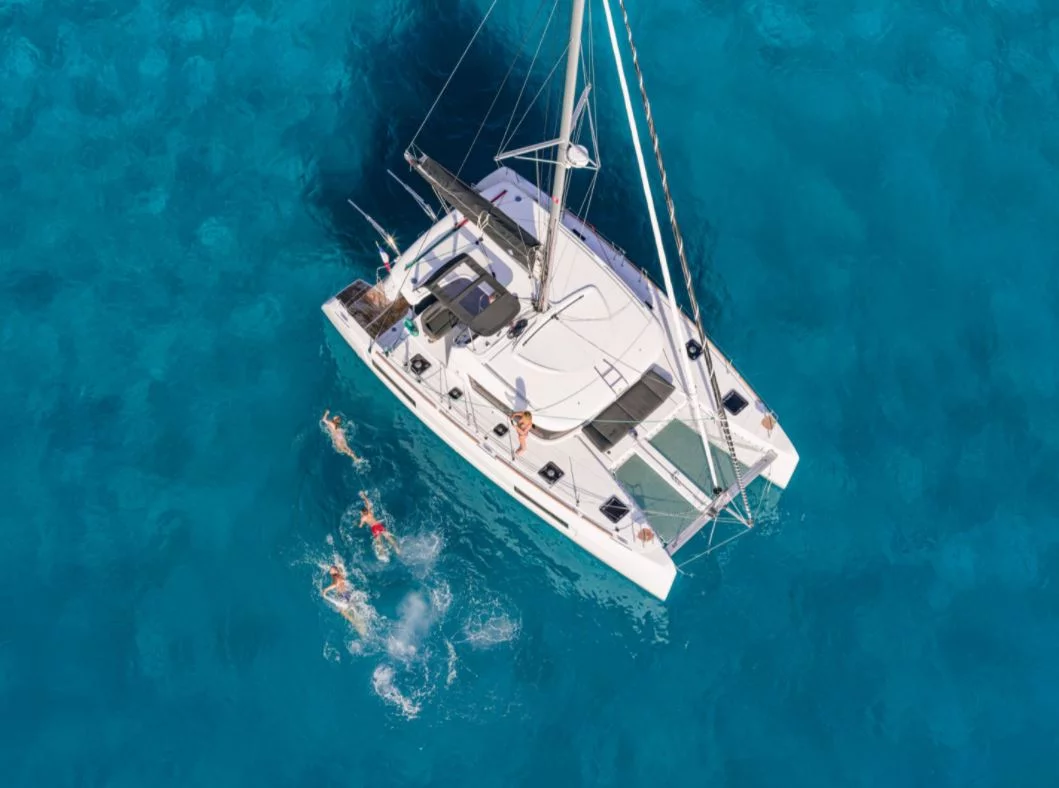 Lagoon 40 - 4 + 1 cab. (Solentia)  - 20
