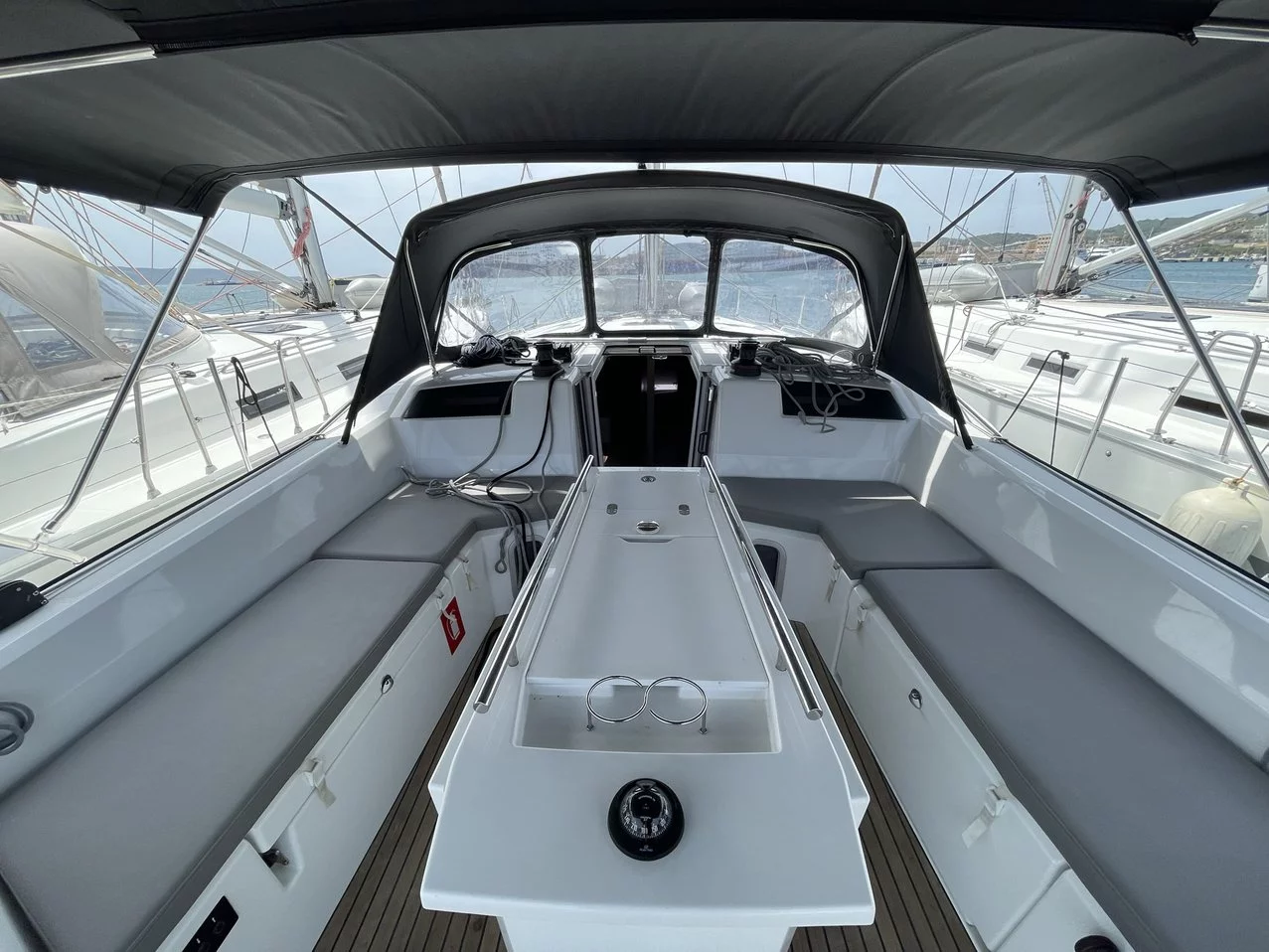 Oceanis 40.1 (LOL)  - 2