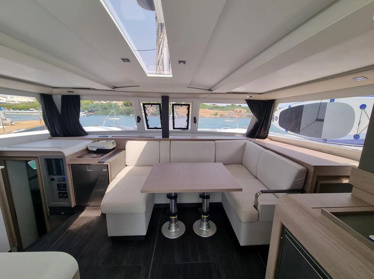 Fountaine Pajot Isla 40 - 4 cab. (Joy)  - 4