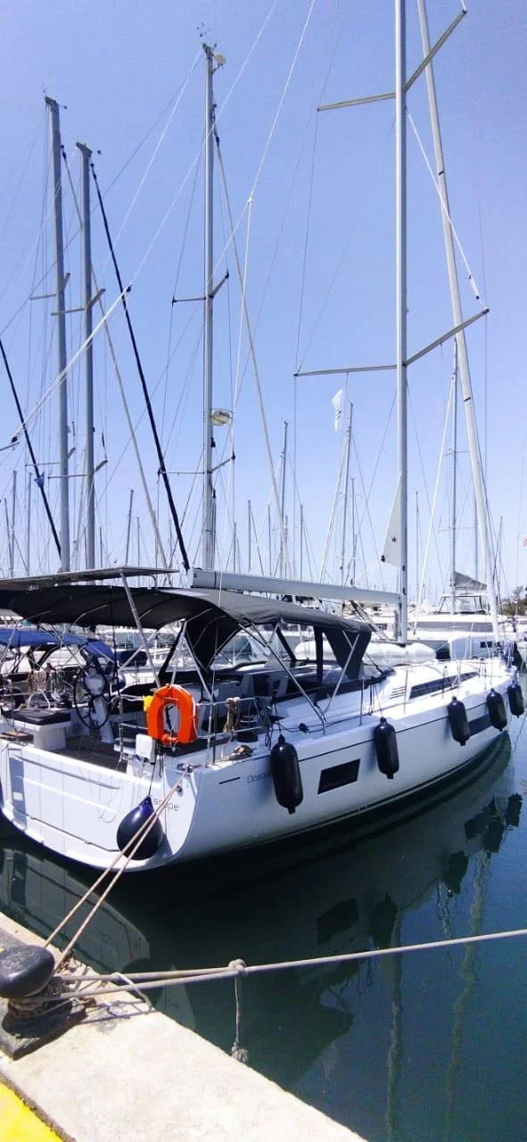 Oceanis 51.1 - 5 + 1 cab. (Escape)  - 2