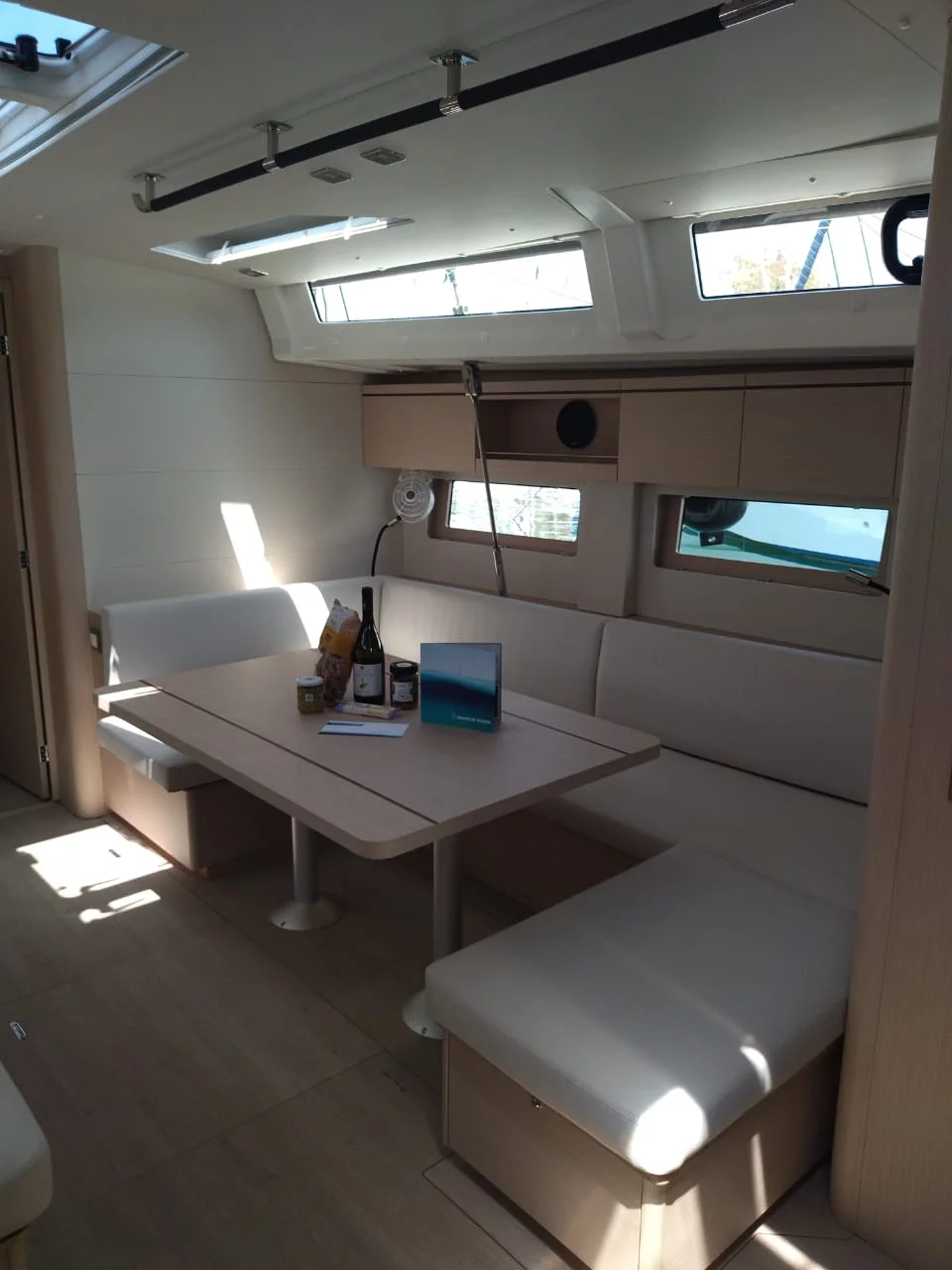 Oceanis 51.1 - 5 + 1 cab. (Escape)  - 5