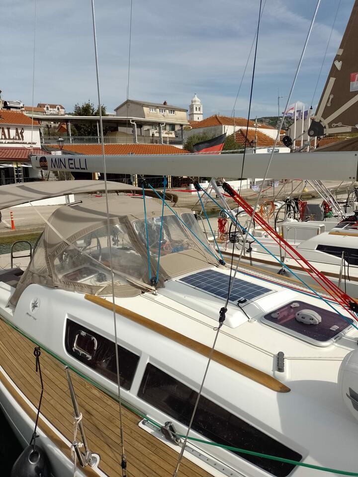 Photo #5 - Sun Odyssey 33i (Min elli) in Skradin - 34549