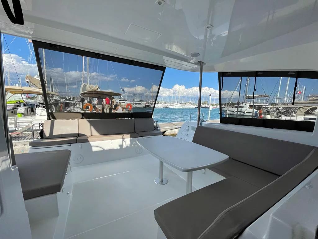 Lagoon 40 - 4 + 2 cab (Fratelli)  - 2